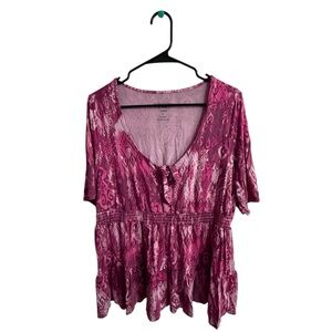 Torrid Women's Pink Patterned Peplum Top-Size 1